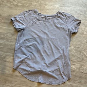 Lululemon tee with tie in the back